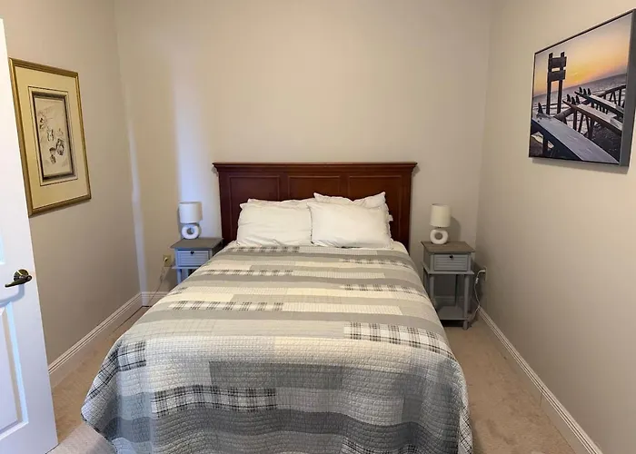Walk To Fsu, Downtown & The Capitol-prime Location