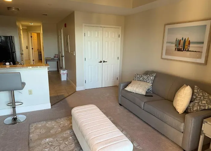Walk To Fsu, Downtown & The Capitol-prime Location *
